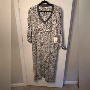 Secret Treasures Leopard Print Robe